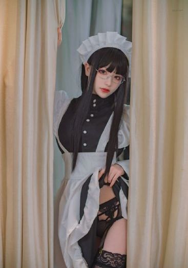 欧美透明模特_DVD影视在线观看