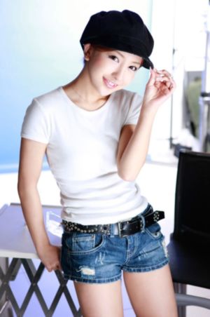 欧美色老女人_超清版蓝光版中文字幕包