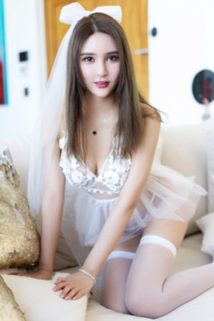 欧美风沙发背景墙图片_4KHD在线观看