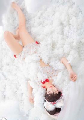 欧美精品影片_720高清完整版播放