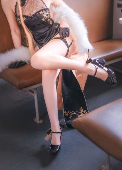 动漫艹逼视频_720高清完整版播放