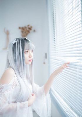 亚洲欧美中文字幕日韩一区二区_迅雷极速版下载